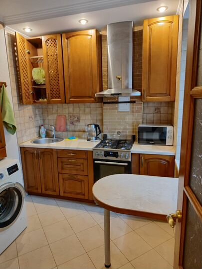 3-к. квартира, 50 м², 2/4 эт.