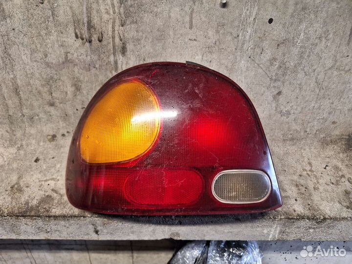 Задний левый фонарь hyundai accent 1