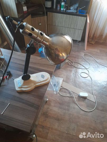 Лампа настольная