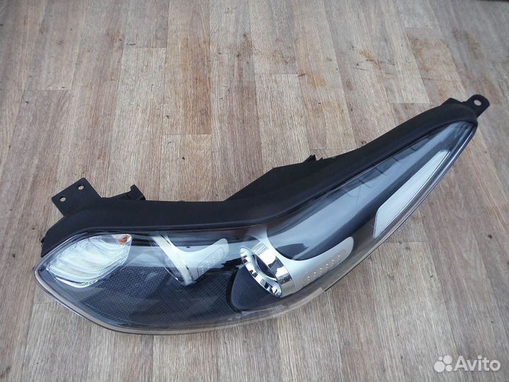 Фара левая №20 KIA Sportage 4 2018