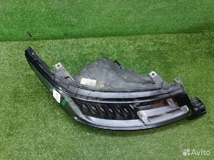 Фара правая Land Rover Range Rover Sport