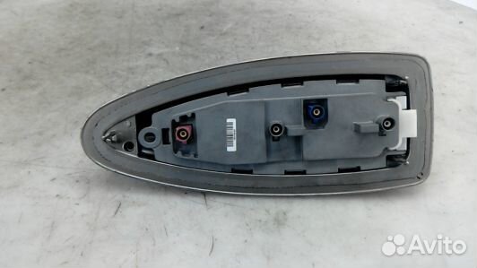 Антенна BMW 7 F01 (70F09WF01)