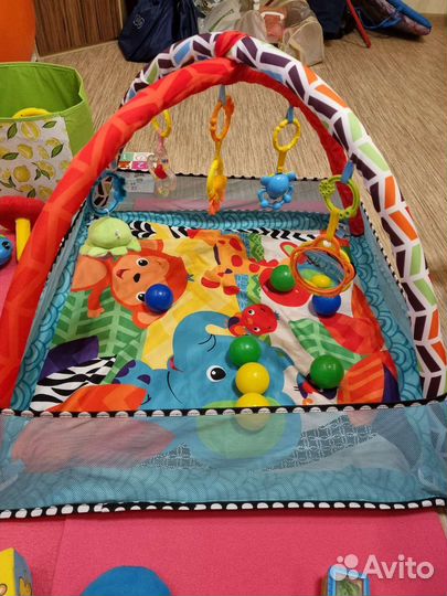 Развивающий коврик