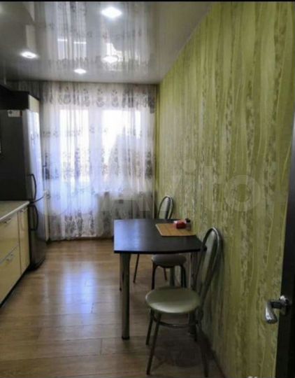 1-к. квартира, 42 м², 8/10 эт.