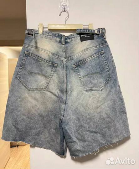 Шорты Balenciaga