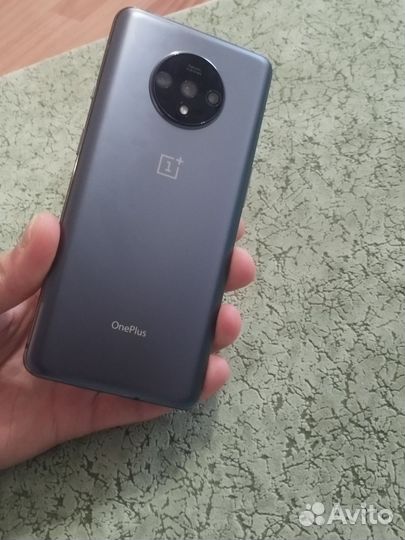 OnePlus 7T, 8/256 ГБ