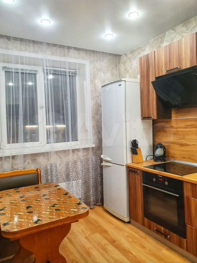 3-к. квартира, 74 м², 5/9 эт.