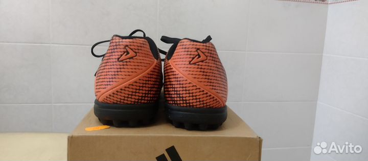 Бутсы сороконожки