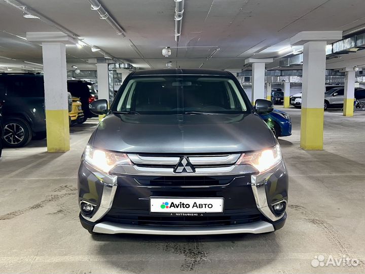 Mitsubishi Outlander 2.0 CVT, 2015, 135 000 км