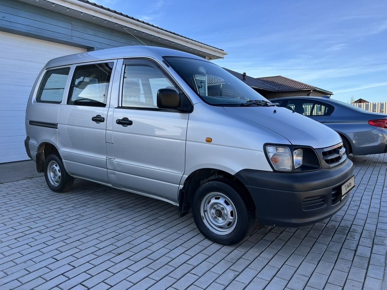 Toyota Town Ace: фото владельца