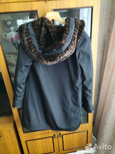 Пальто женское зимнее 48 50 с мехом новое
