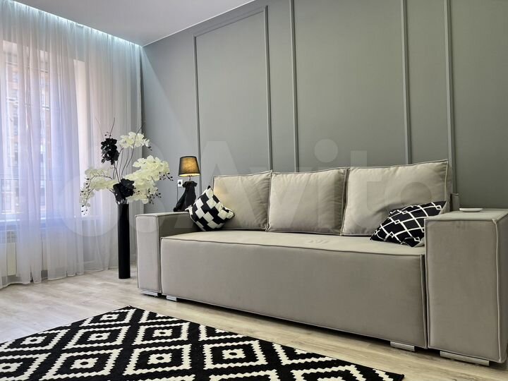 2-к. квартира, 65 м², 11/18 эт.