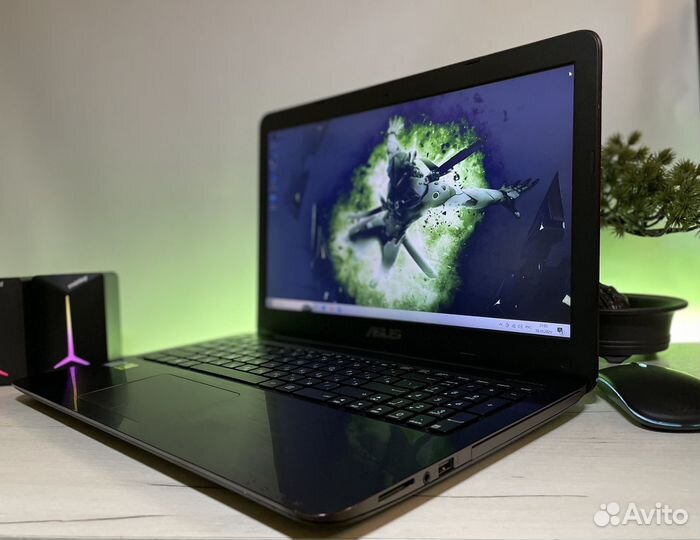 Мощный ноутбук Asus 8 Gb i3 SSD FullHD