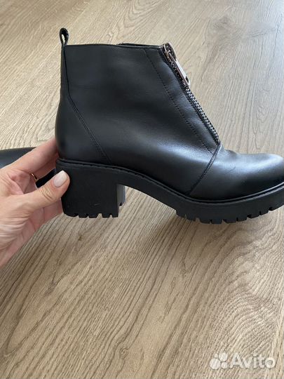 Ботинки женские зимние 37р