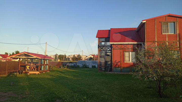 Дом 80 м² на участке 5 сот.