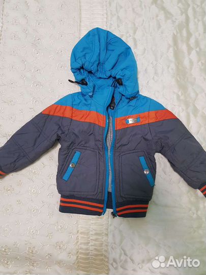 Куртка демисезонная на мальчика 98-104