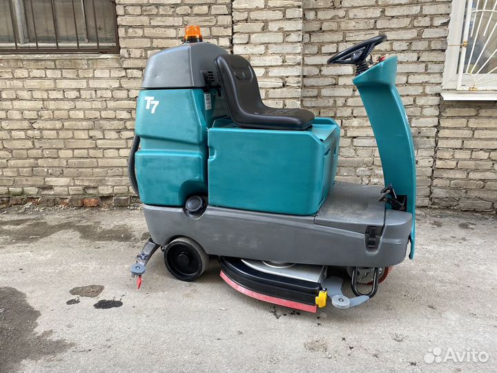 Аренда поломоечной машины Tennant Т7