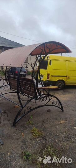 Качели уличные