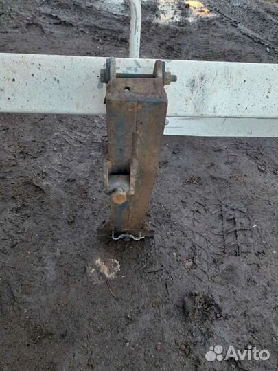 Спойлер мерседес 814