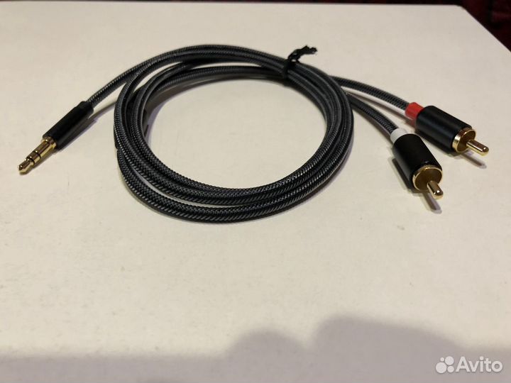 AUX 3.5 mini Jack to 2 RCA ugreen 1m