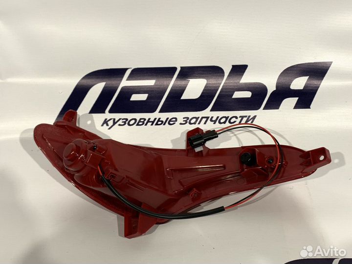 Катафот заднего бампера Hyundai Solaris(14-17) пра