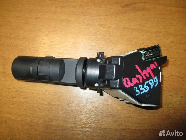 Переключатель стеклоочистителей Nissan Qashqai