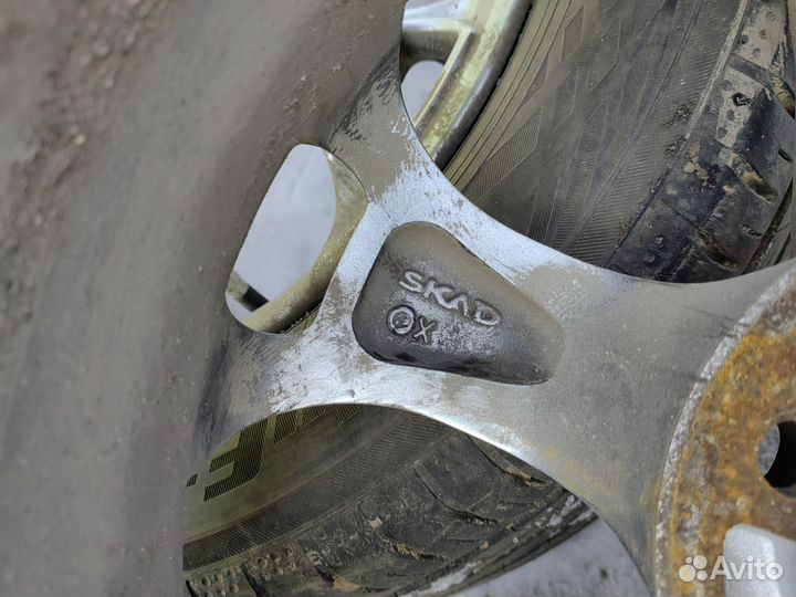 205/60 R16 Yokohama BluEarth-GT AE-51 Лето Литые R16 pсd:5x105 ет:39 DIA:56.6