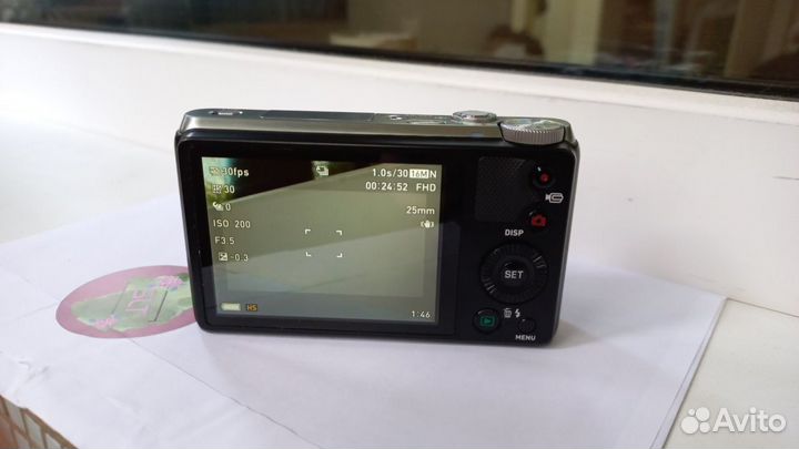 Casio Exilim EX-ZR700