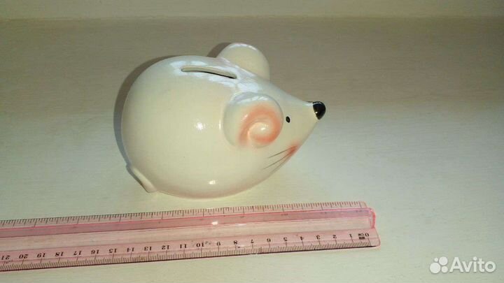 Ваза, статуэтка, держатель для колец, копилка