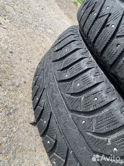 Bridgestone Ice Cruiser 5000 235/65 R17