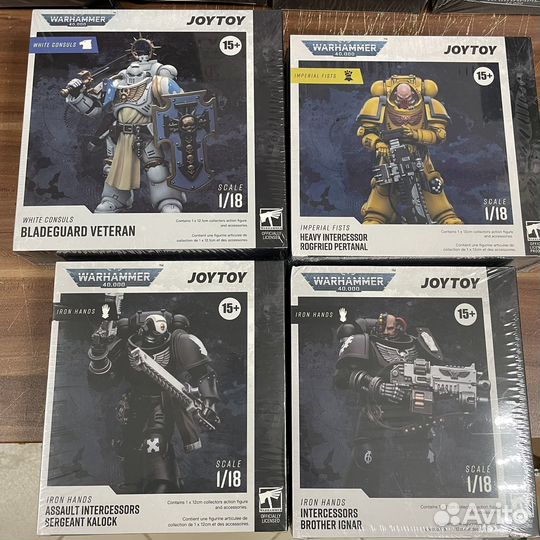 Фигурки JoyToy Warhammer 40000 в наличии и на зака
