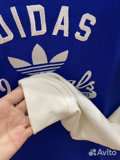 Свитшот джемпер Adidas Originals новый