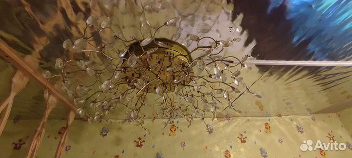 Люстра с пультом бу