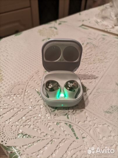 Samsung buds pro реплика
