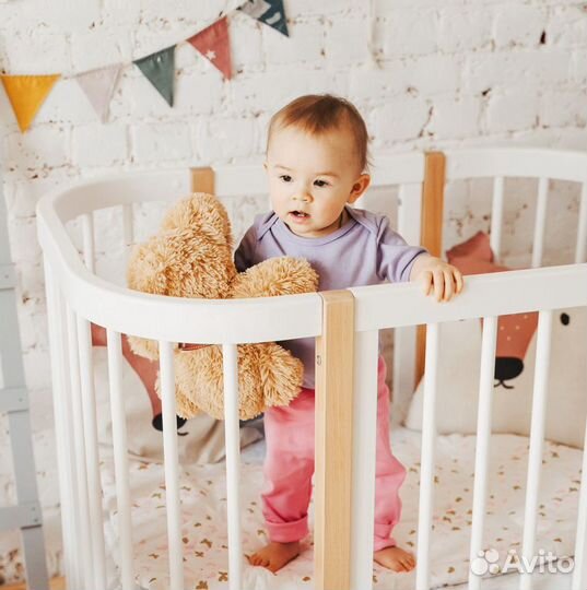 Кроватка для новорожденных