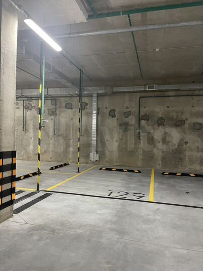 Машиноместо, 15 м²