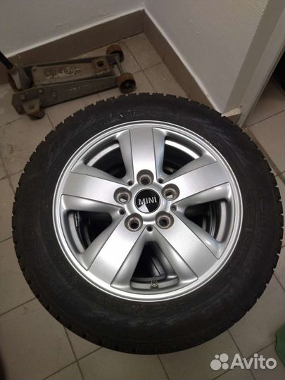 Nokian Tyres Hakkapeliitta R3 175/65 R15