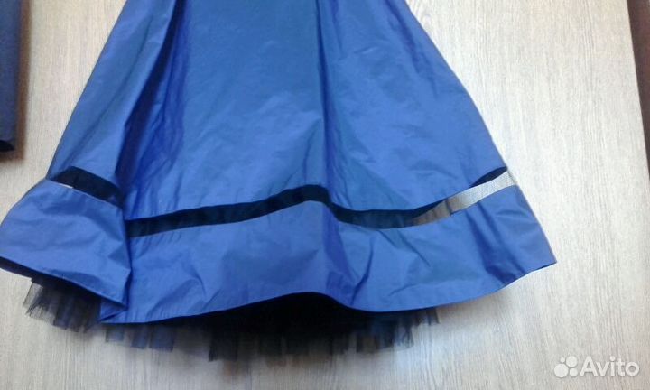 Нарядное платье