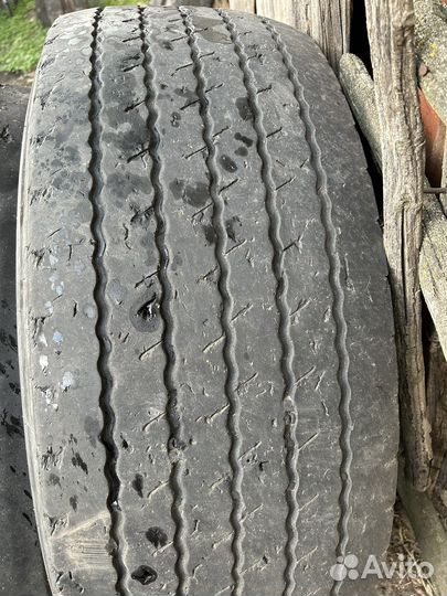 Батоны 385/65/22.5