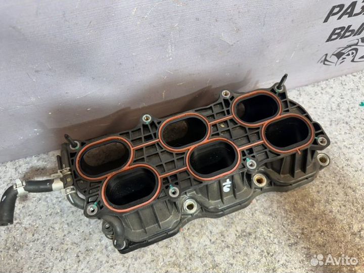 Впускной коллектор Kia Stinger 3.3 G6DP