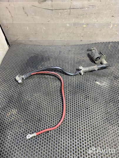 Клемма аккумулятора плюс Volkswagen Passat B6