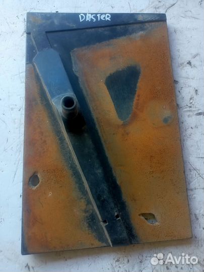 Площадка под АКБ Renault Duster