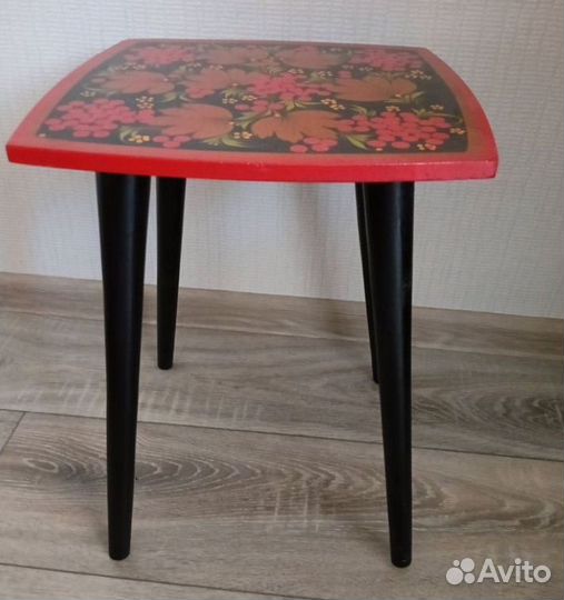 Табуретка