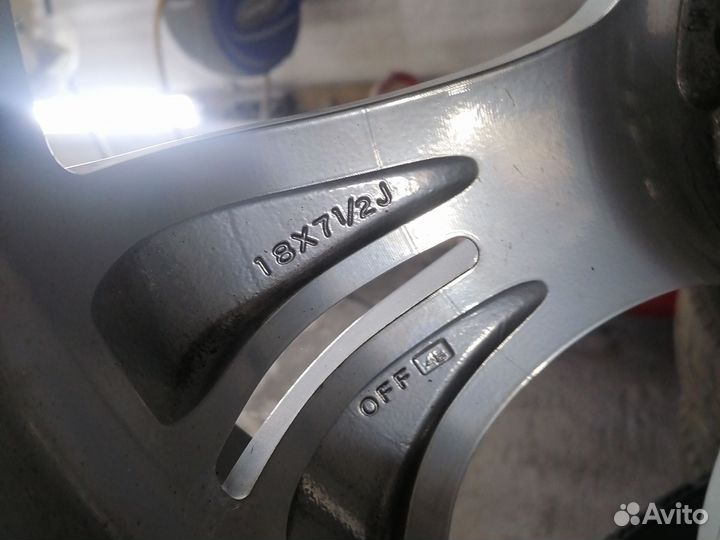 Комплект колес r18