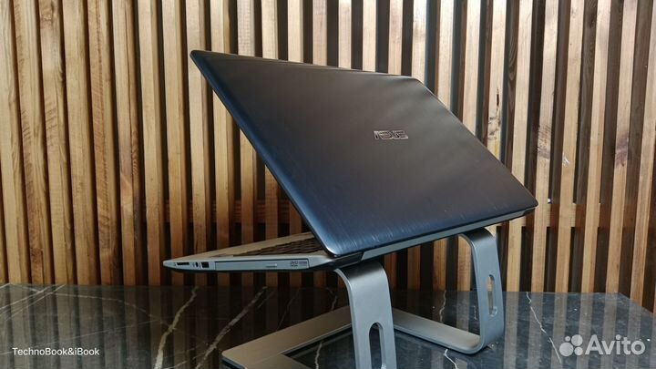 Игровой ноутбук Asus K551L