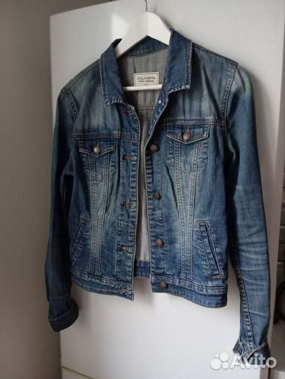 Джинсовая куртка zolla 42