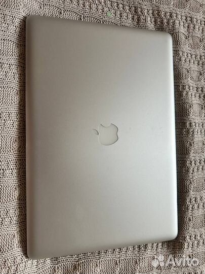 Apple MacBook Pro 17