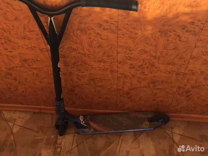 Трюковой самокат