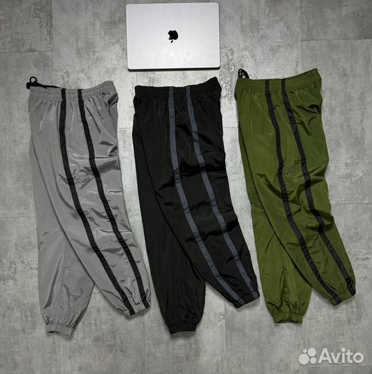 Спортивные штаны Nike