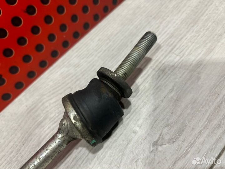 Стойка стабилизатора передняя Mercedes-Benz Gle